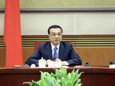 ����Ժ�������ѽ��ںͿ羳����